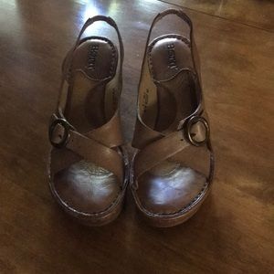 Born hand crafted shoes